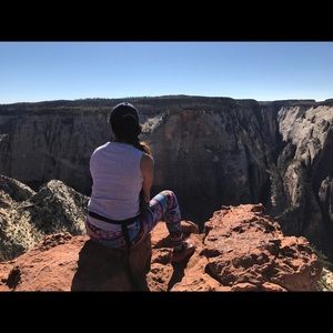 Meet your Posher, Krys